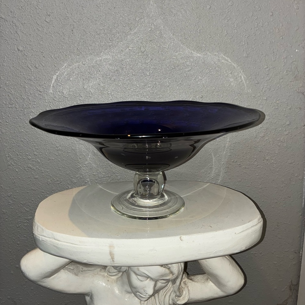 STUNNING Vintage Amethyst Decorative Fruit Bowl